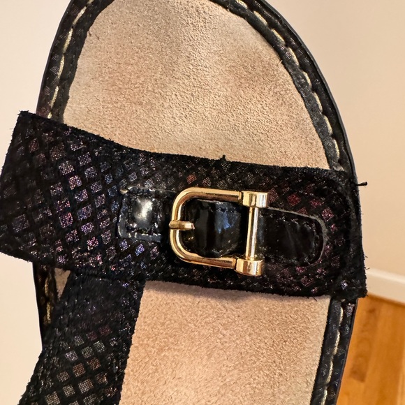 Alegria Adjustable Platform Sandals - Picture 4 of 13